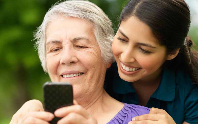 Рейтинг лучших смартфонов для пожилых людей в 2020 году (декабрь)